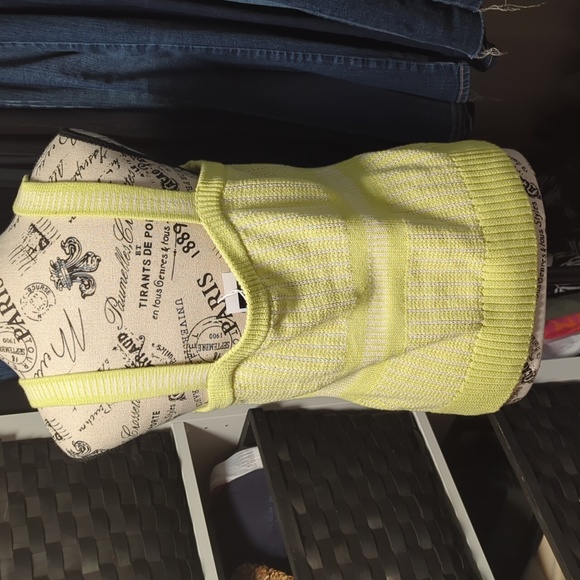 Lime knit tank. - Picture 3 of 5